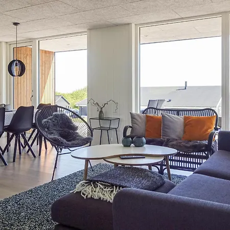 Ferienhaus 4 Bedroom Cozy In Allinge-Sandvig